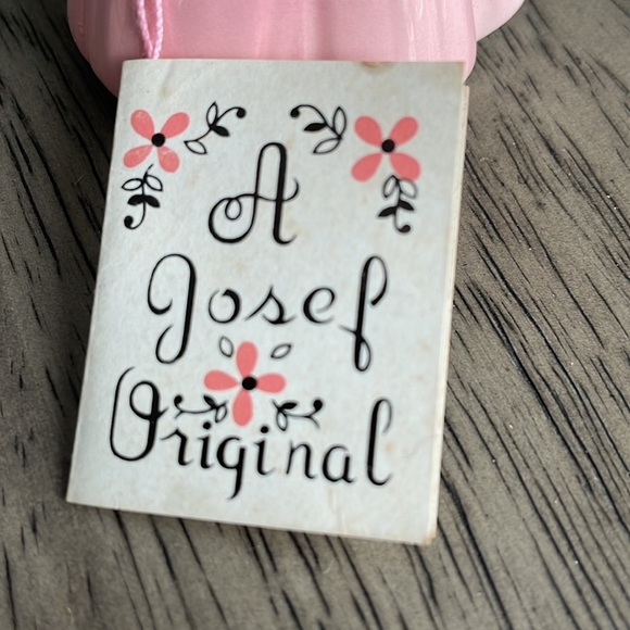 A Josef Original The Second Year Figurine - Picture 3 of 7